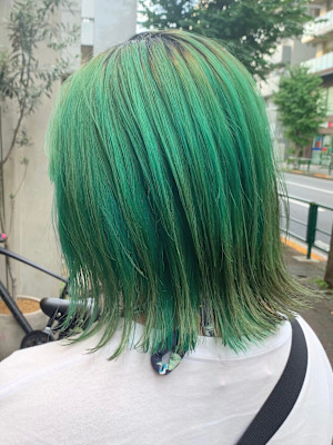 グリーンカラー