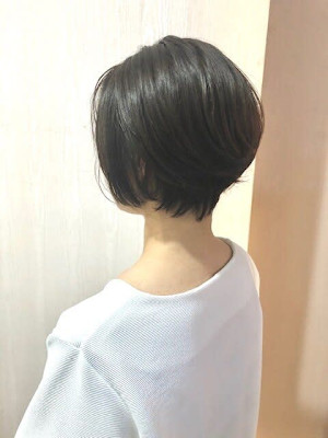 簡単ショートボブ