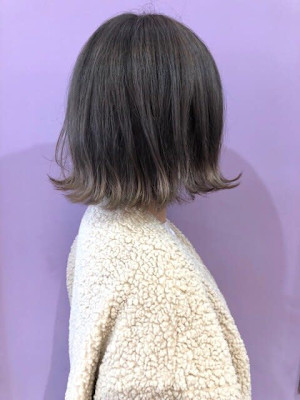 外ハネボブ　グレージュ系カラー