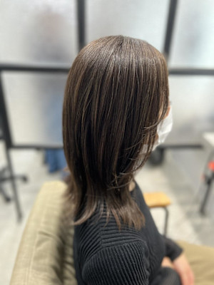 オリーブベージュで白髪ぼかし