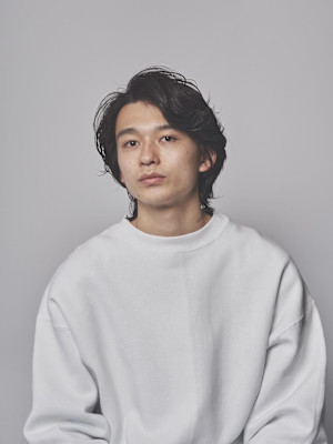 柔らかかき上げニュアンスウルフヘア