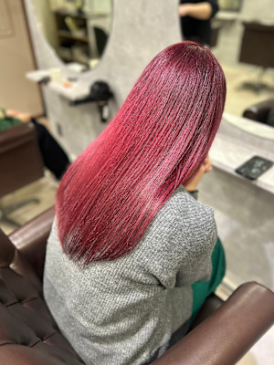 チェリーレッド