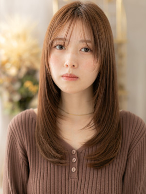 ミルクティーピンクレイヤーカット艶ロング　姫カットレイヤー