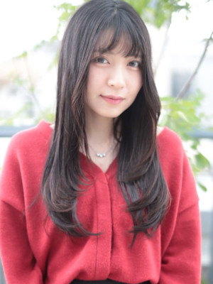 ロングレイヤー　韓国風　小顔バング　ワンカール　ストレート