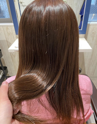 ピンクブラウン