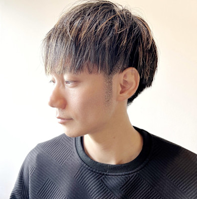 メンズツーブロック軽めマッシュ