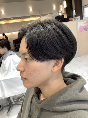 メンズセンターパート