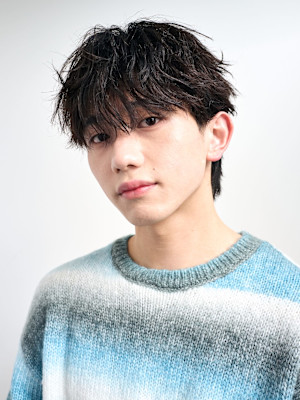 ダークアッシュ/韓国マッシュ/マッシュウルフ/無造作パーマ