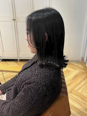 くびれスタイル×艶髪