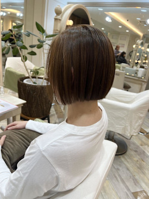 【crop es辻堂 藤田】ぱっつんミニボブ