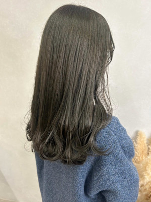 オリーブベージュニュアンスカラー＊ゆる巻きくびれヘア