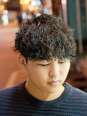 スパイラルパーマ/床屋/神田/バーバー/メンズ