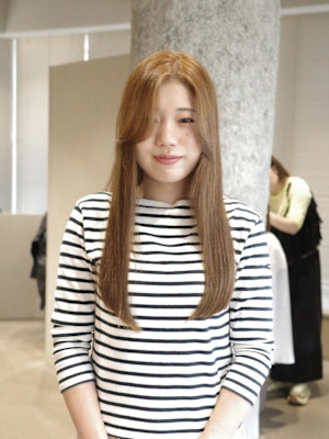 【清水夏生】ブリーチ無しWカラーで明るく！