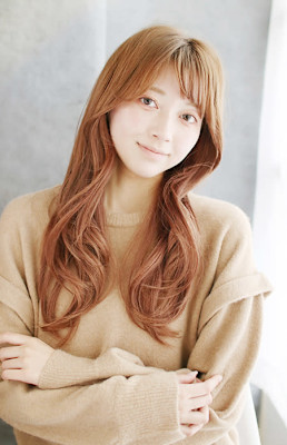 20代30代40代　小顔レイヤーくびれ外国人風モテ髪