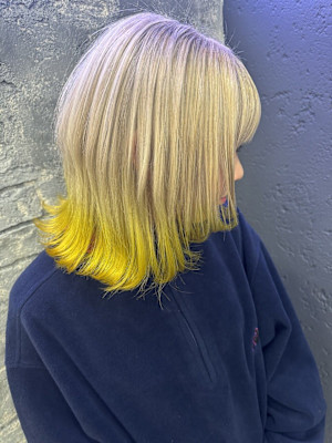 ホワイトミルクティーイエローカラーエギョモリ