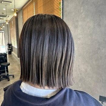 ◯グレージュ×パツッとボブ◯