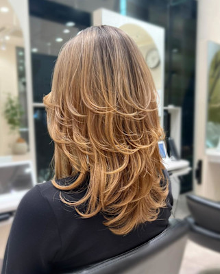 レイヤーカット×シャドールーツ