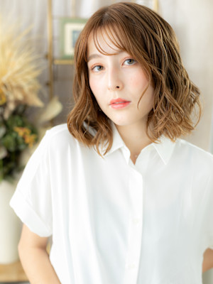 ゆるふわエアリーミディアム細めハイライト　くすみベージュ