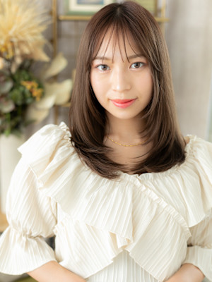 姫カットレイヤーアッシュブラウンセミディ　マロンベージュ