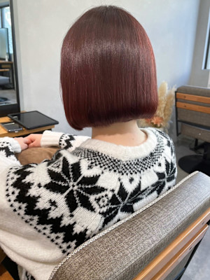 ブリーチなし暖色カラー内巻きボブ＊チェリーレッドカラー