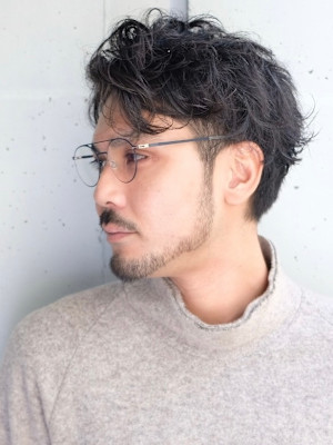 大人センターパートパーマ