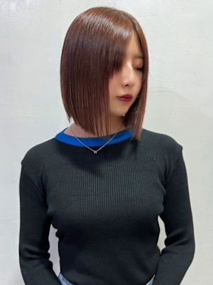 前下がりボブ センターパート ベージュカラー 髪質改善 韓国