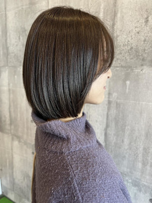 ボブ／オリーブブラウン