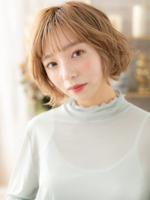 外国人風ハイトーンカラーボブウルフマッシュ　ホワイトブロンド