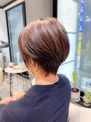 白髪ぼかしハイライトカラー30代40代50代ブルーグレージュ