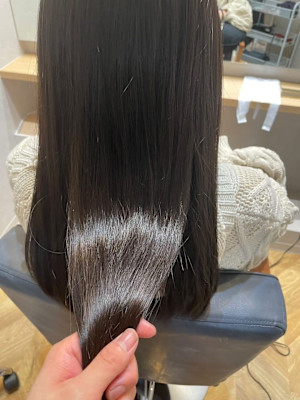 【MIKOTO】たっぷり艶♪しっとりストレート