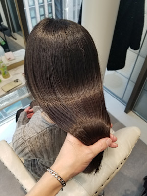 カット×アルカリ酸熱トリートメント