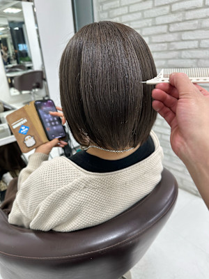 透明感グレージュ