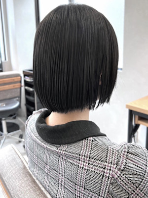 赤み消しカラーダークグレージュ＊ミニボブブリーチなしカラー