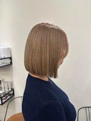 池袋 ブリーチ　切りっぱなし ミニボブ ハニーベージュ♪