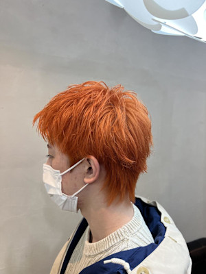 ビビットオレンジカラー