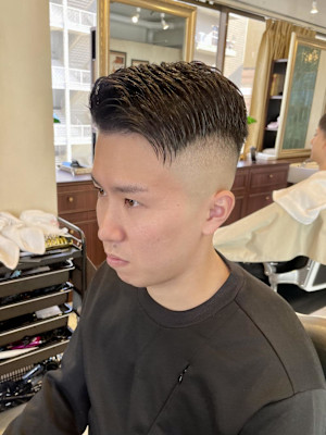 【20代 男性】ロンドン七三フェード（大宮/バーバー）