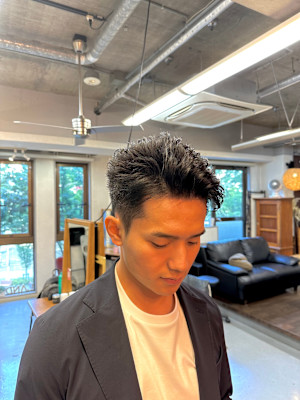 スパイキーショートパーマビジネスヘアツイストスパイラルパーマ