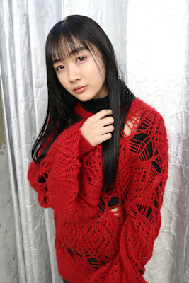 ステップボーンカットロングヘア