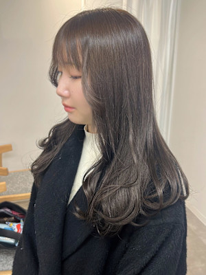 赤み消しカラーグレージュ＊ゆる巻きロング透明感カラー/明大前