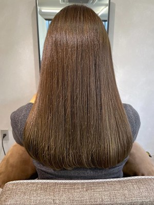 シアーベージュ艶カラー＊ストレートロング透明感カラー/明大前