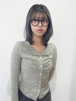 レイヤーカット/ミディアムレイヤー