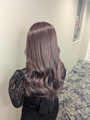 レッド系カラー