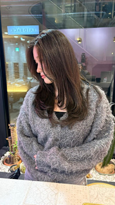 人気のオリーブグレージュ