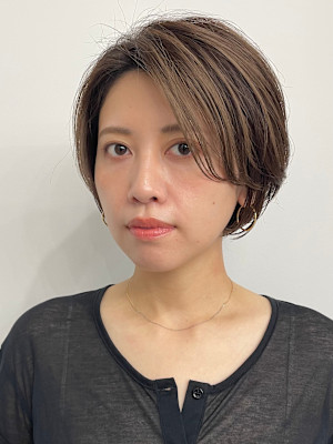 大人丸みショート