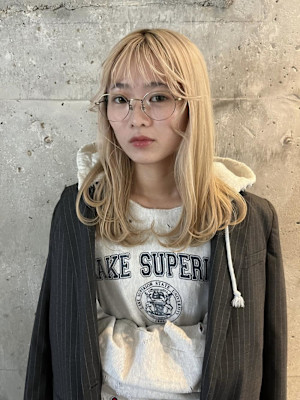 ブロンドベージュ