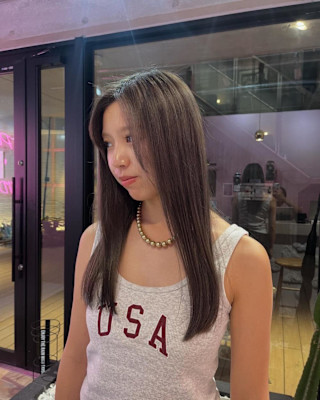 透明感抜群のグレージュ