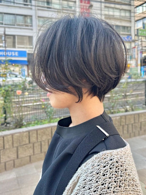 Blossom《髪質改善/縮毛矯正/ケアブリーチ/艶カラー》