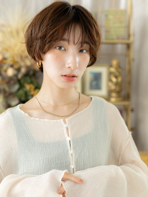 くせ毛風マッシュパーマ小顔ショートウルフ　マロンベージュ