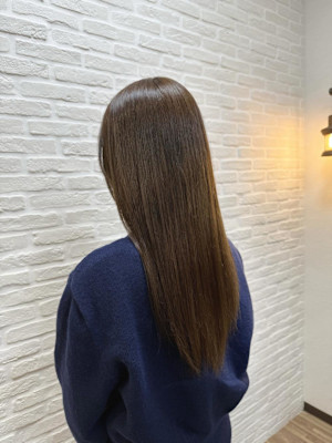 ブラウンベージュ