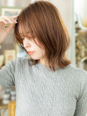 大人可愛いアプリコットオレンジ外ハネロブ　マロンベージュ